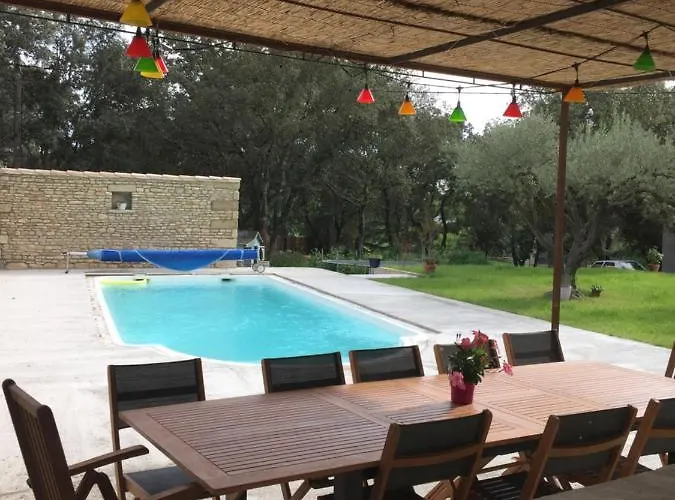 Provencal Bastide In Vila Uzès